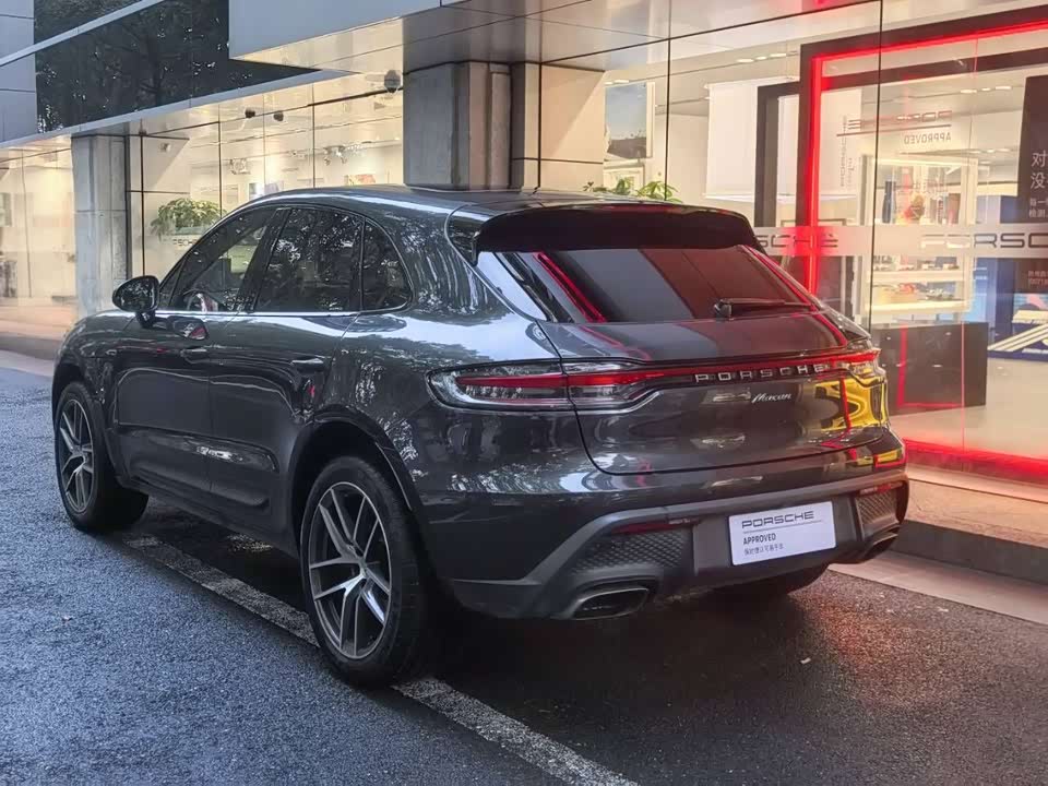 Porsche Macan