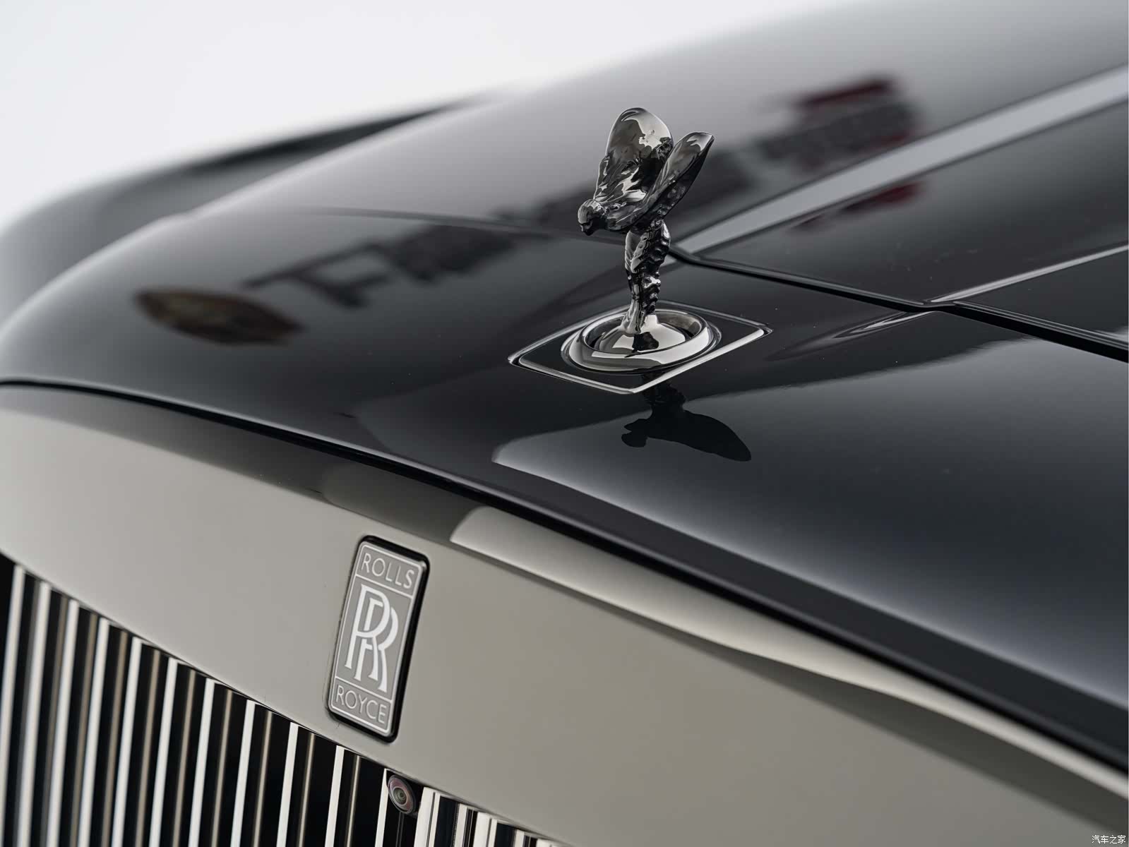 Rolls-Royce Cullinan, 2022 11