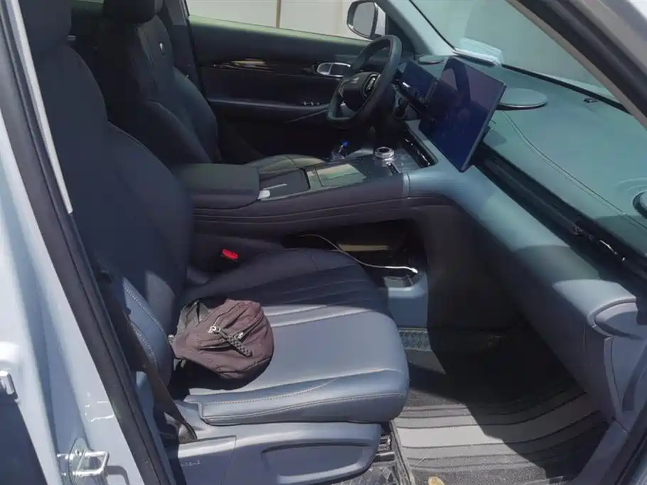 Geely Galaxy Galaxy E5