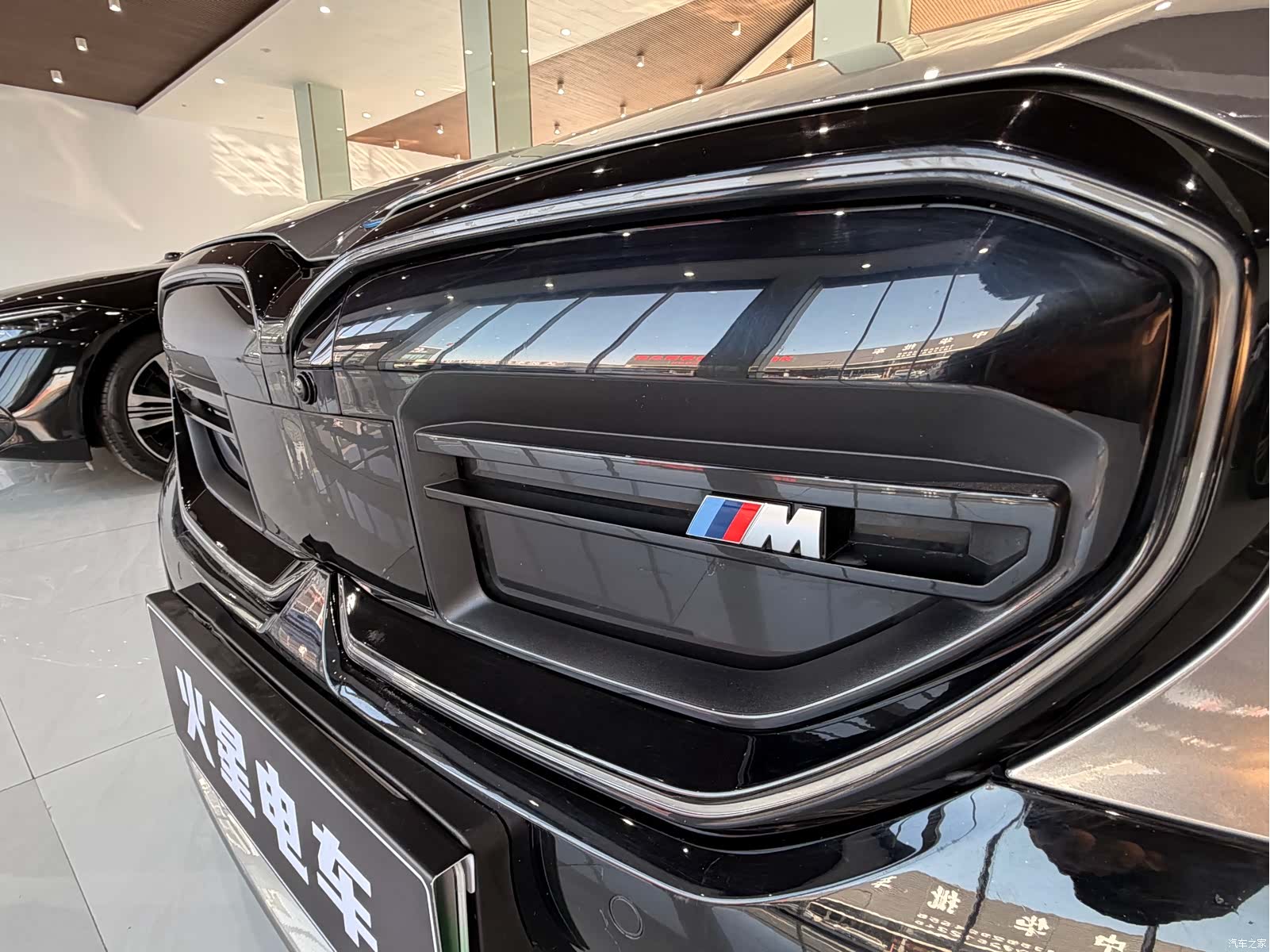 BMW i5, 2025 18
