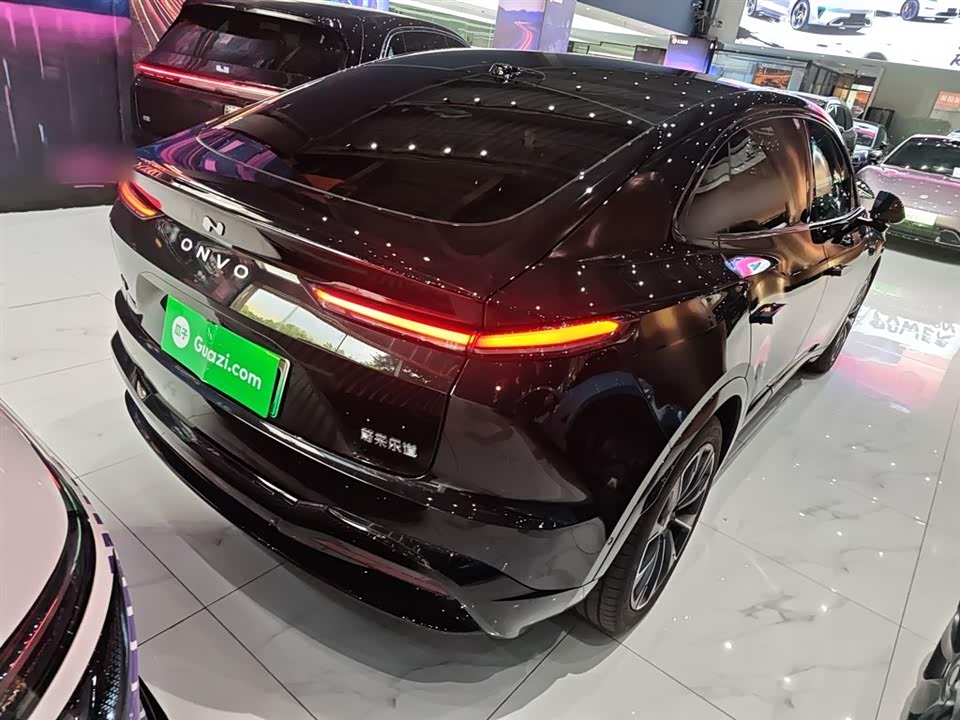 NIO L60