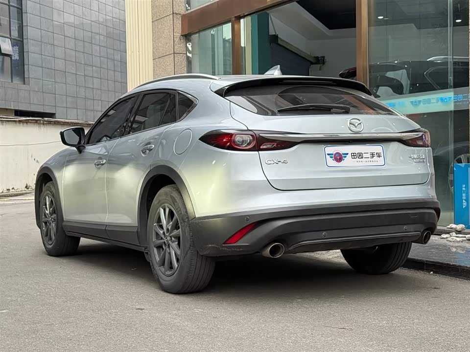 Mazda CX-4
