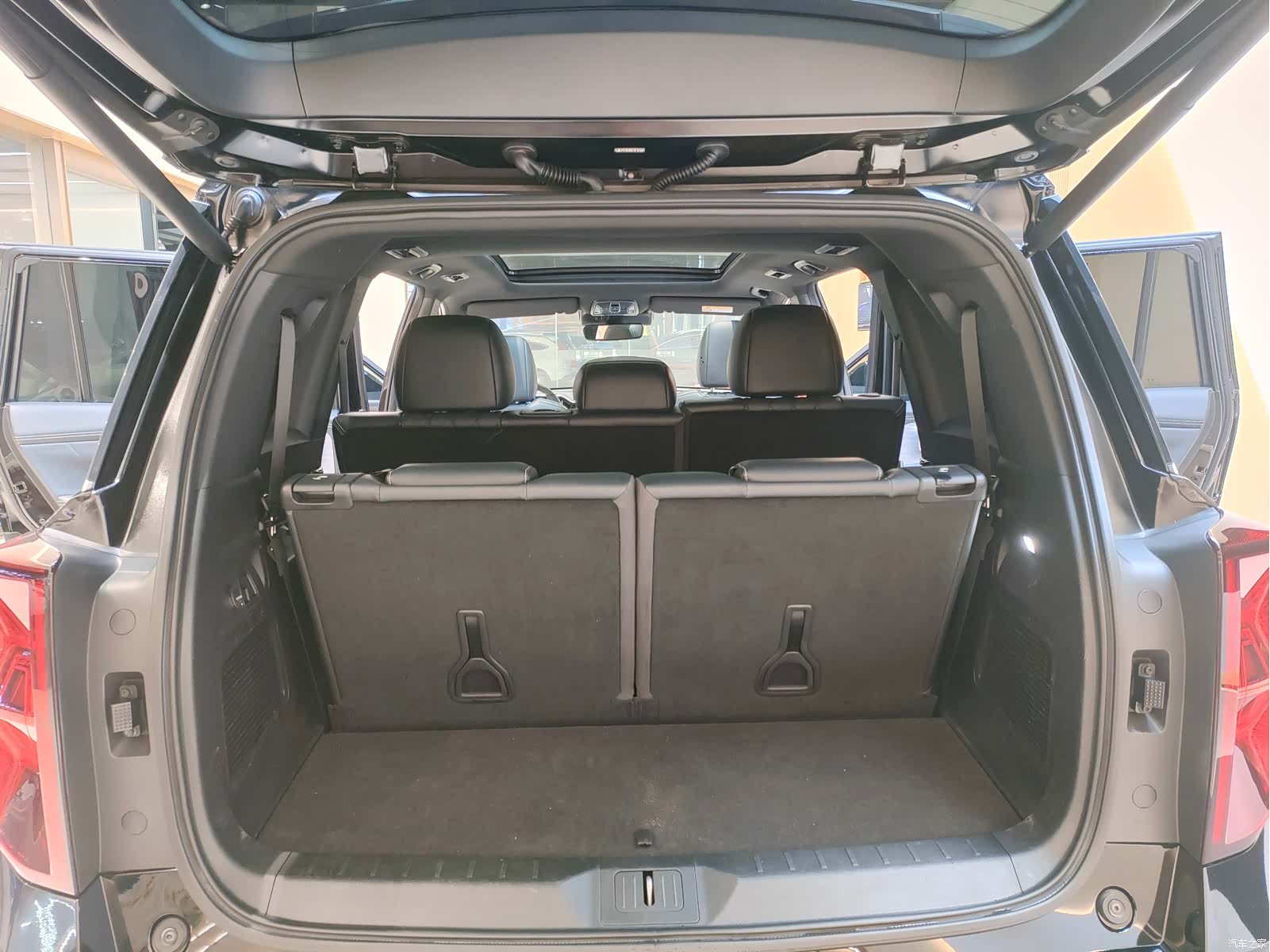 Trumpchi GS8, 2022 13