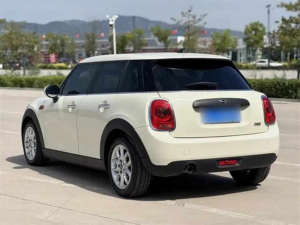 MINI MINI