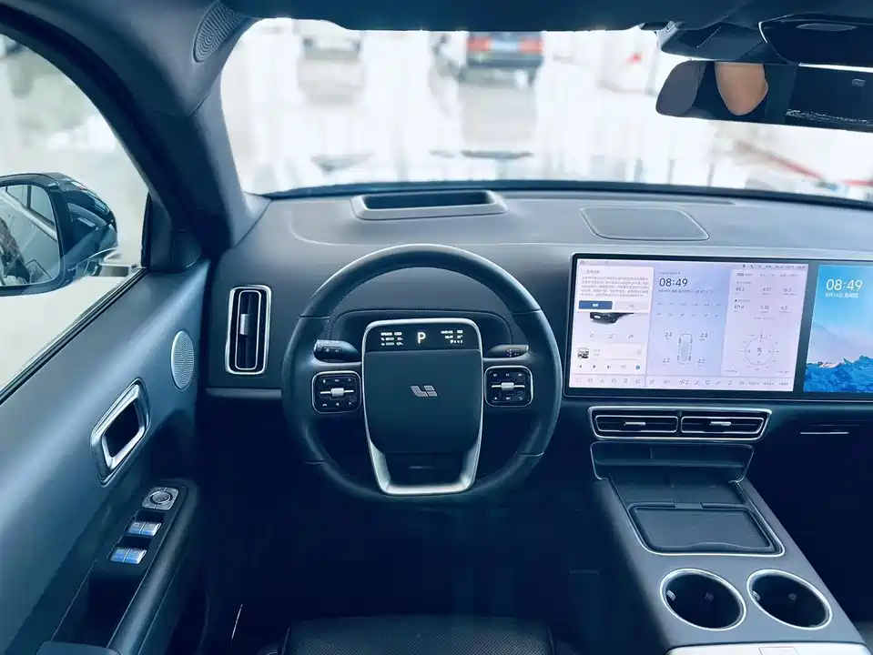 Li Auto Ideal L8
