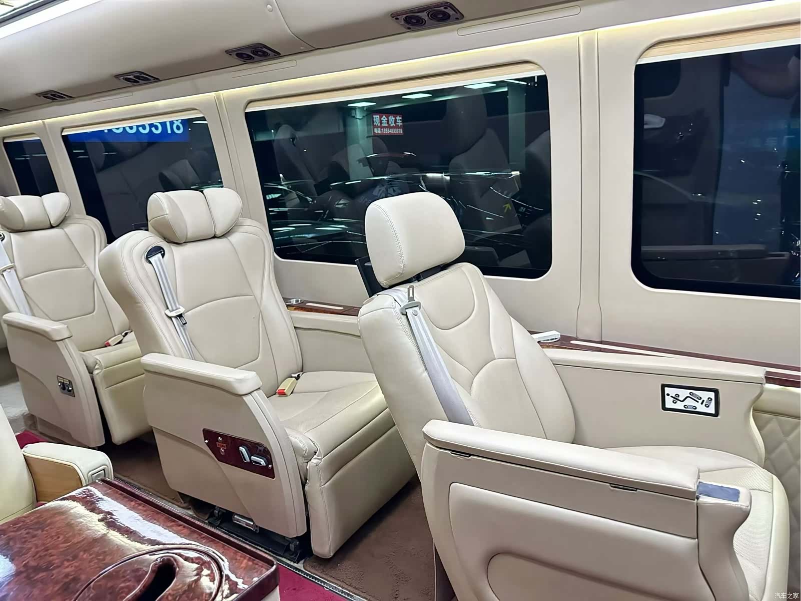 Toyota Coaster, 2017 6