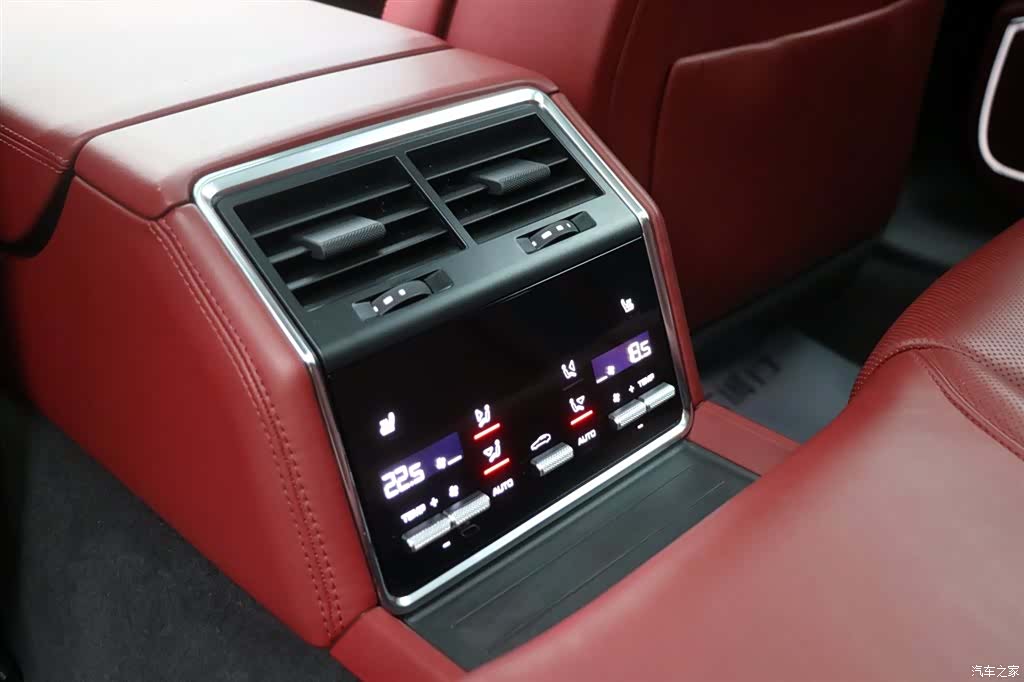Porsche Panamera, 2023 21
