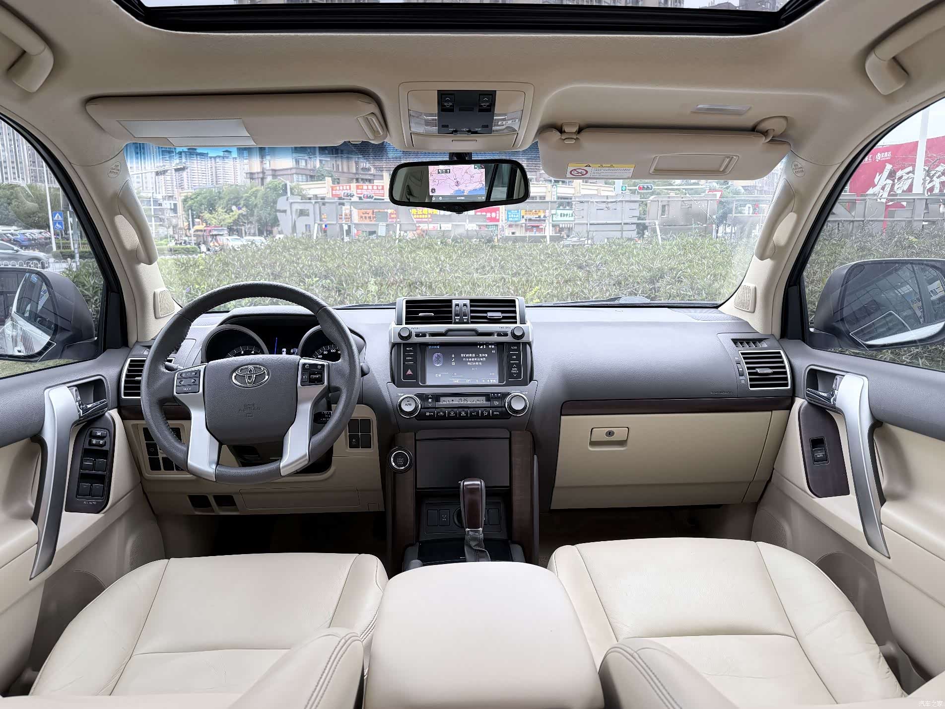 Toyota Prado, 2016 10