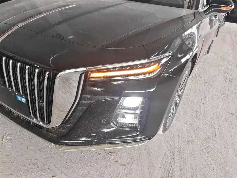 Hongqi H5