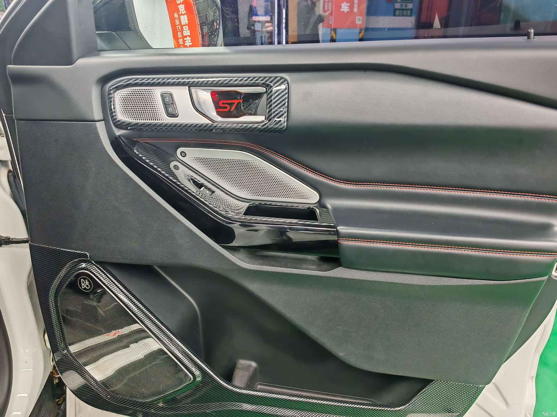 Ford Explorer, 2021 15