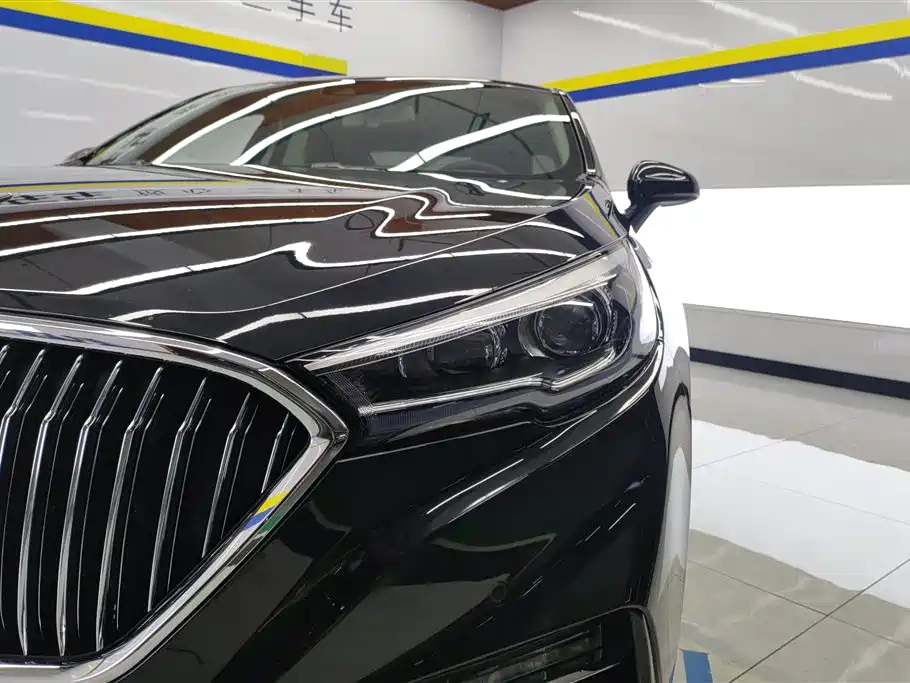 Hongqi H5