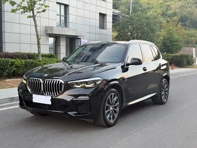 BMW X5 2021 — купить из Китая под заказ