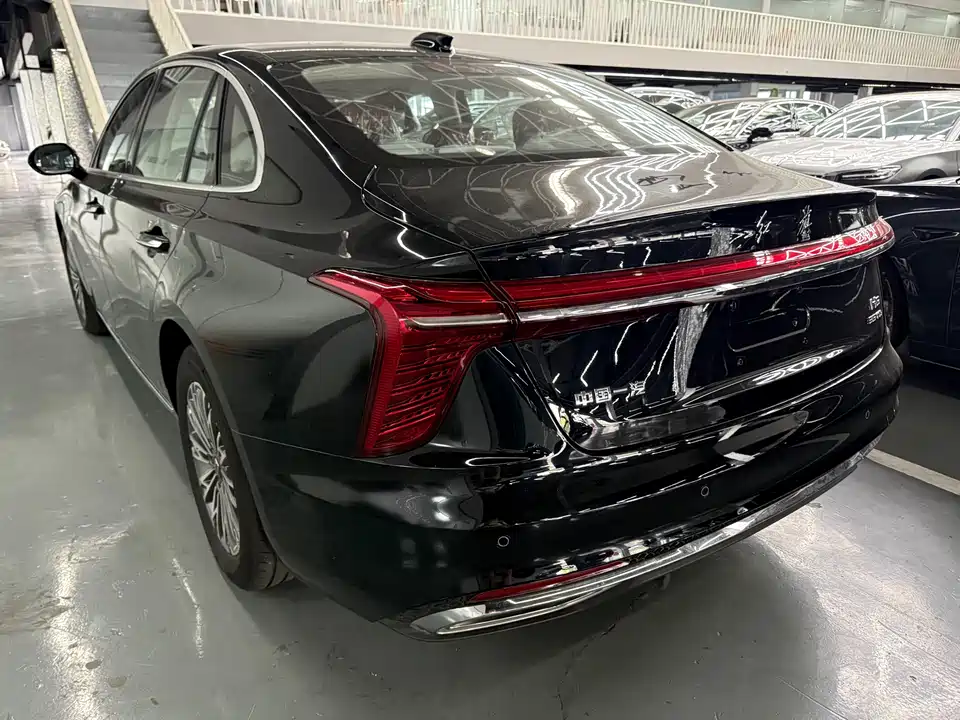 Hongqi H5