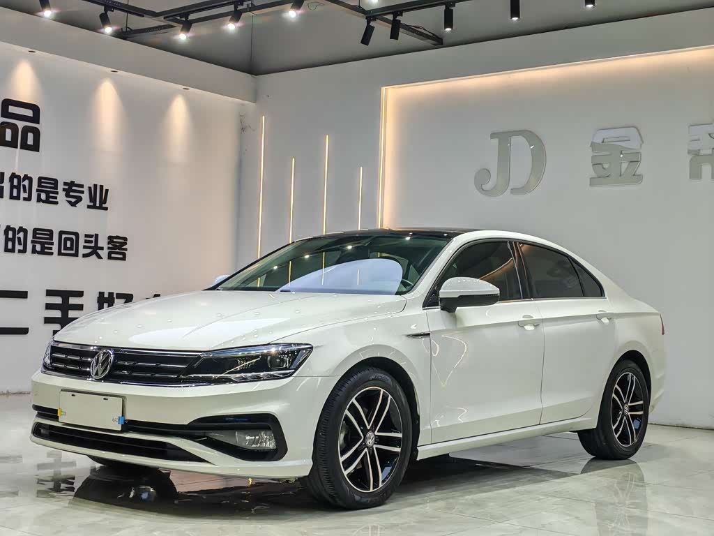 Volkswagen Lamando