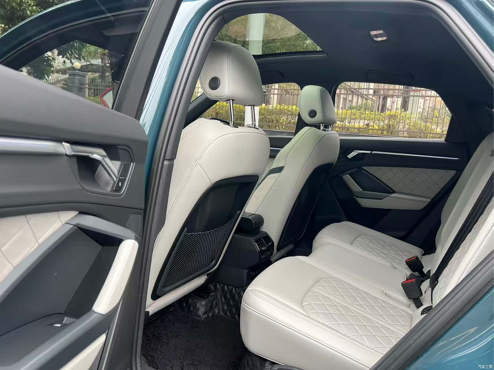 Audi Q3, 2023 9