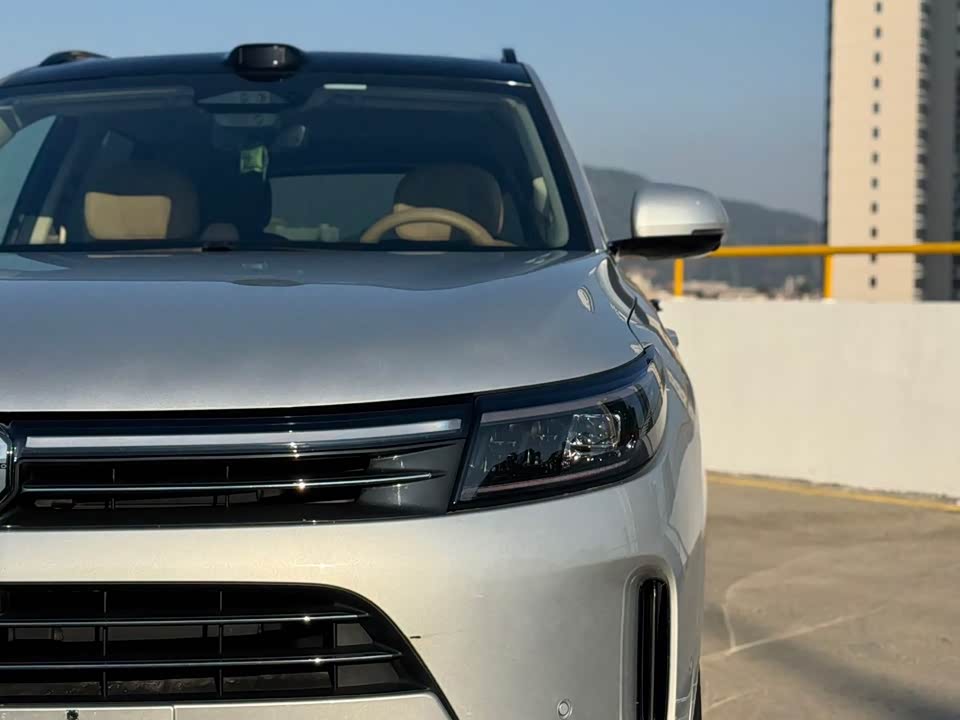 AITO Ask the world M7