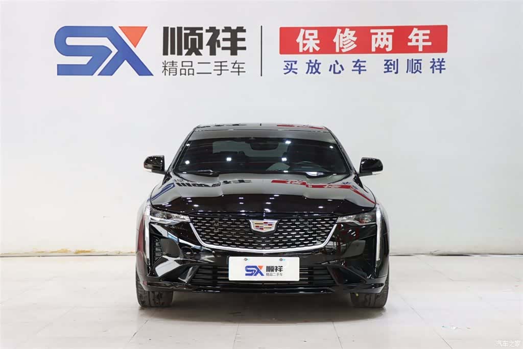 Cadillac CT4, 2022 2