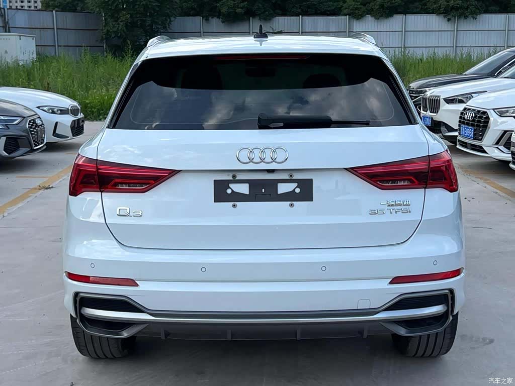 Audi Q3, 2022 7