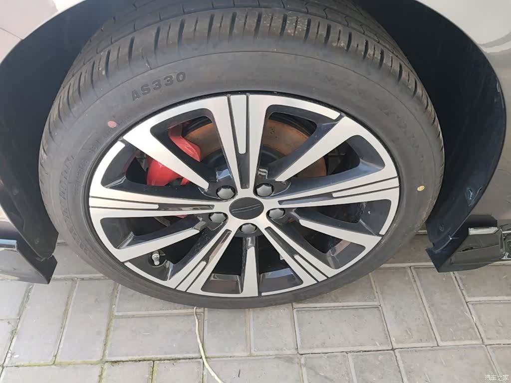 Geely Preface, 2025 23