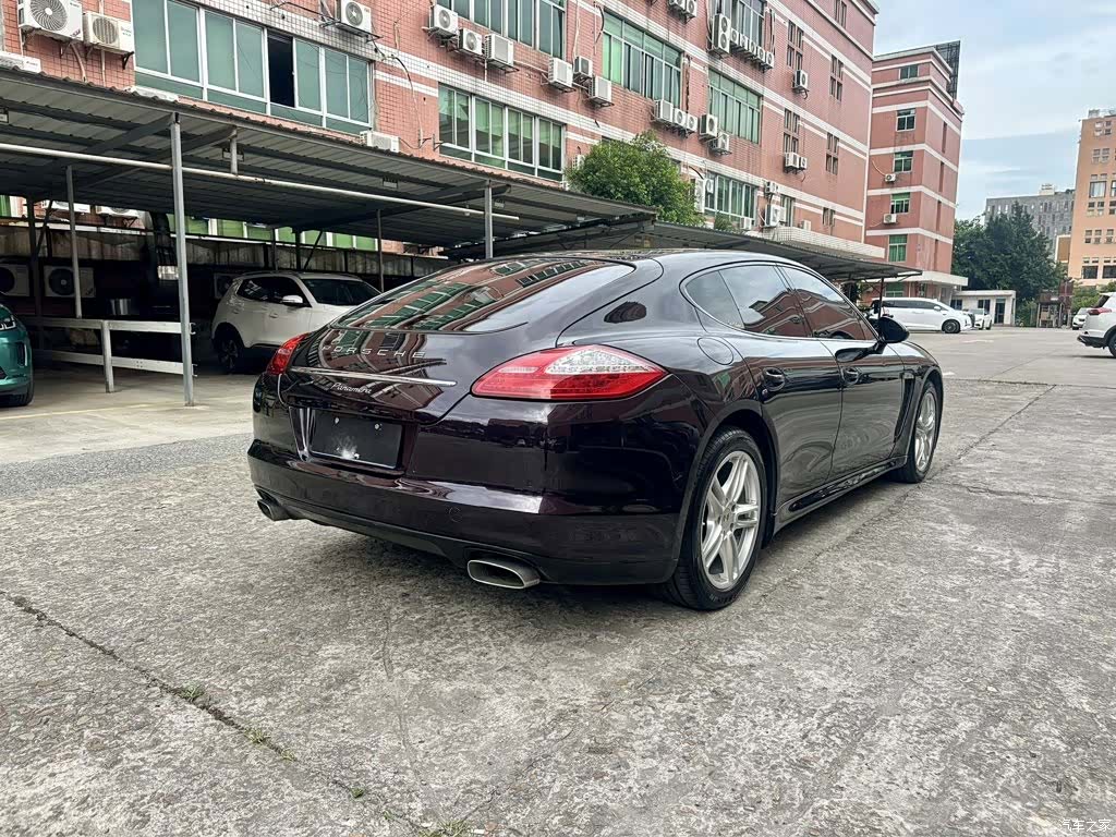 Porsche Panamera, 2012 2
