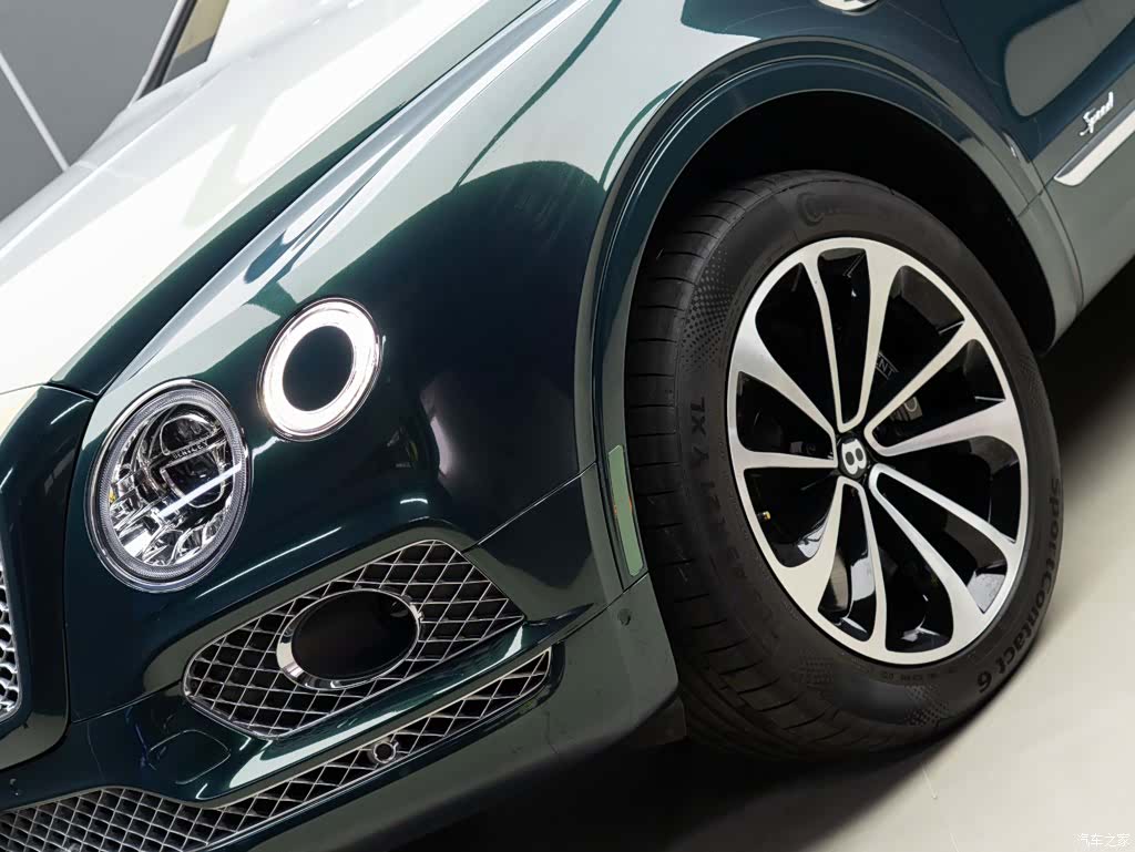 Bentley Bentayga, 2017 3