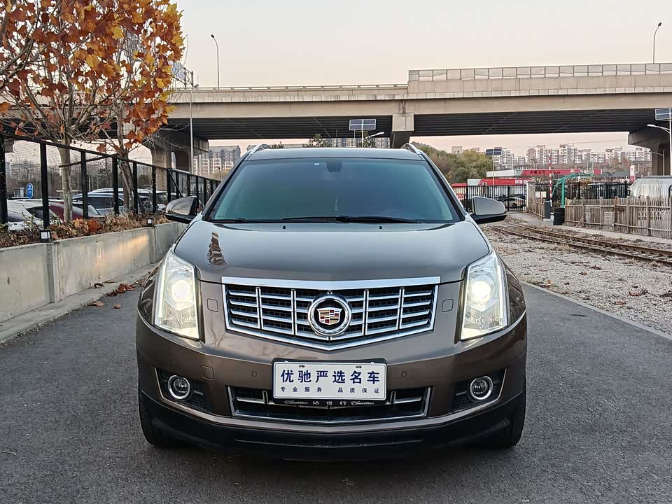 Cadillac SRX