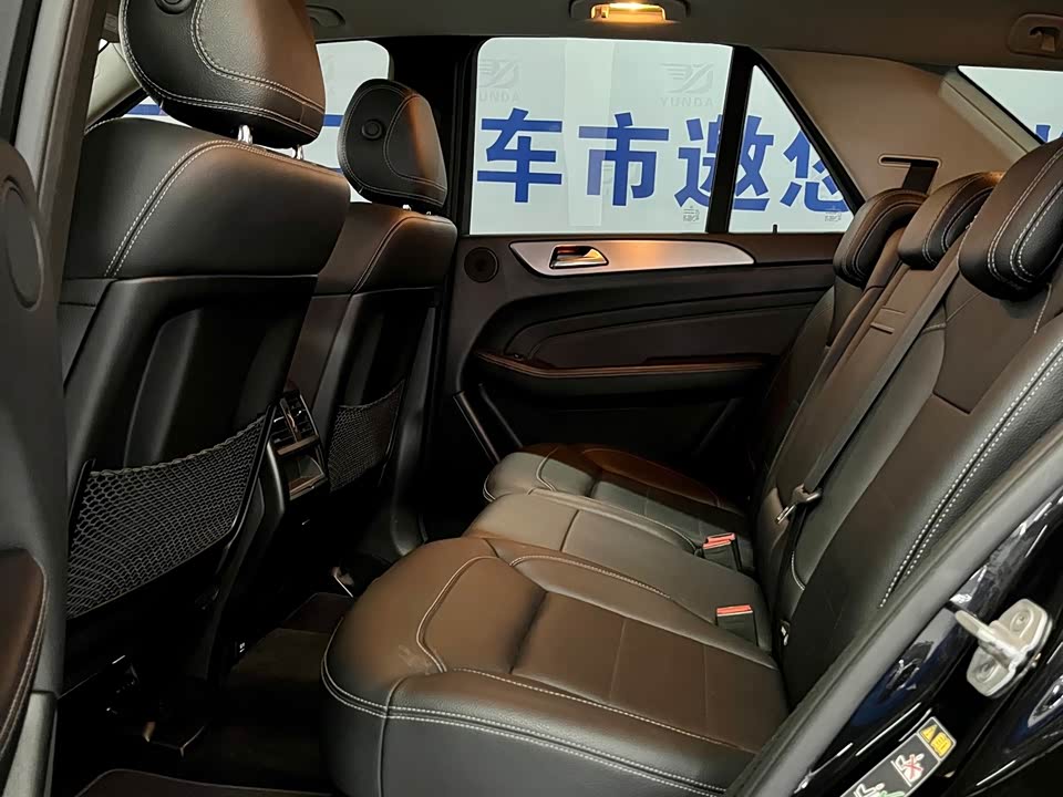 Mercedes-Benz M class