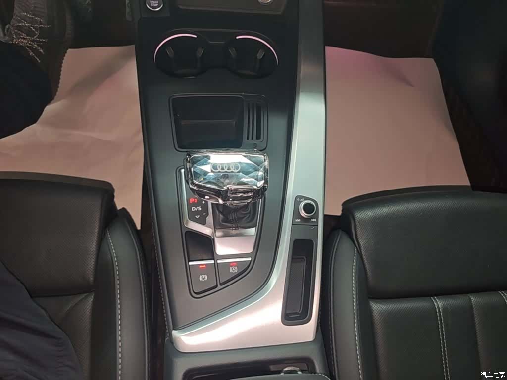 Audi A4L, 2022 14