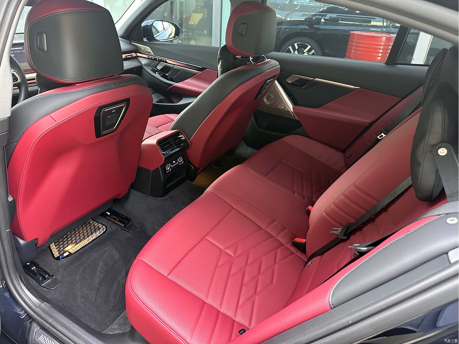 BMW 5 Series, 2025 9