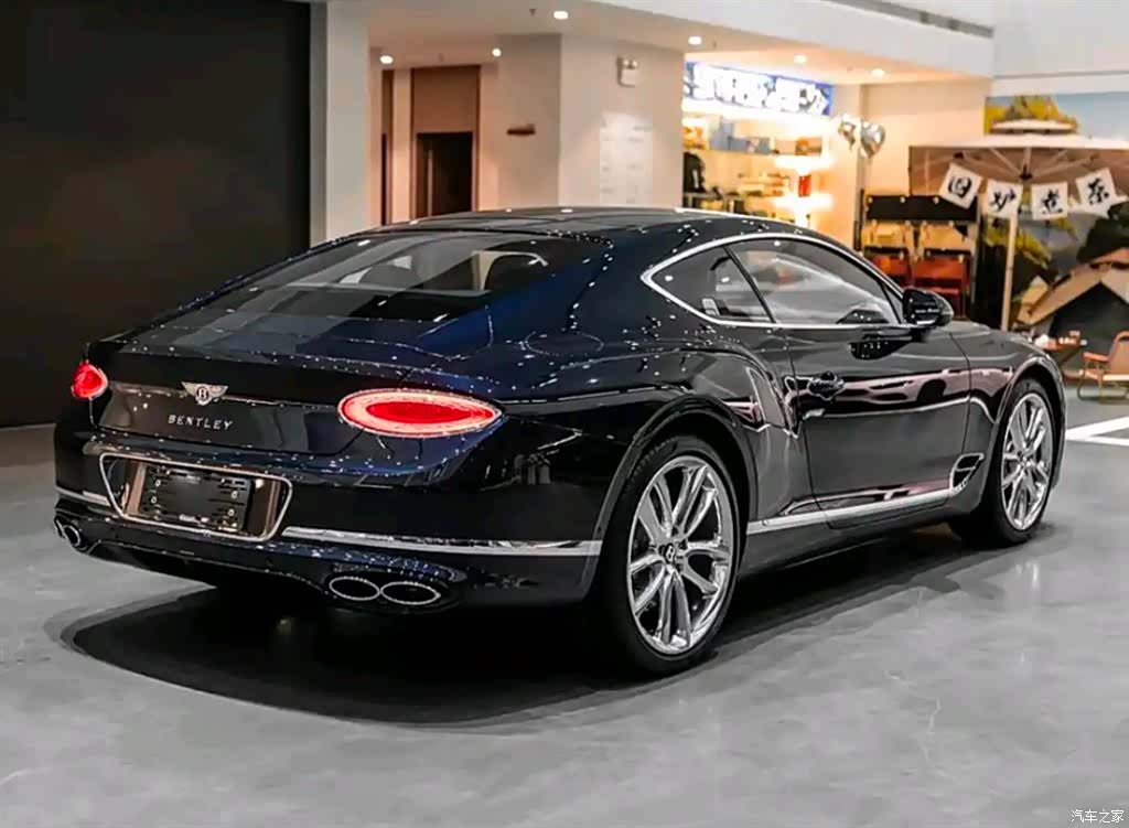 Bentley Continental GT, 2024 все фото