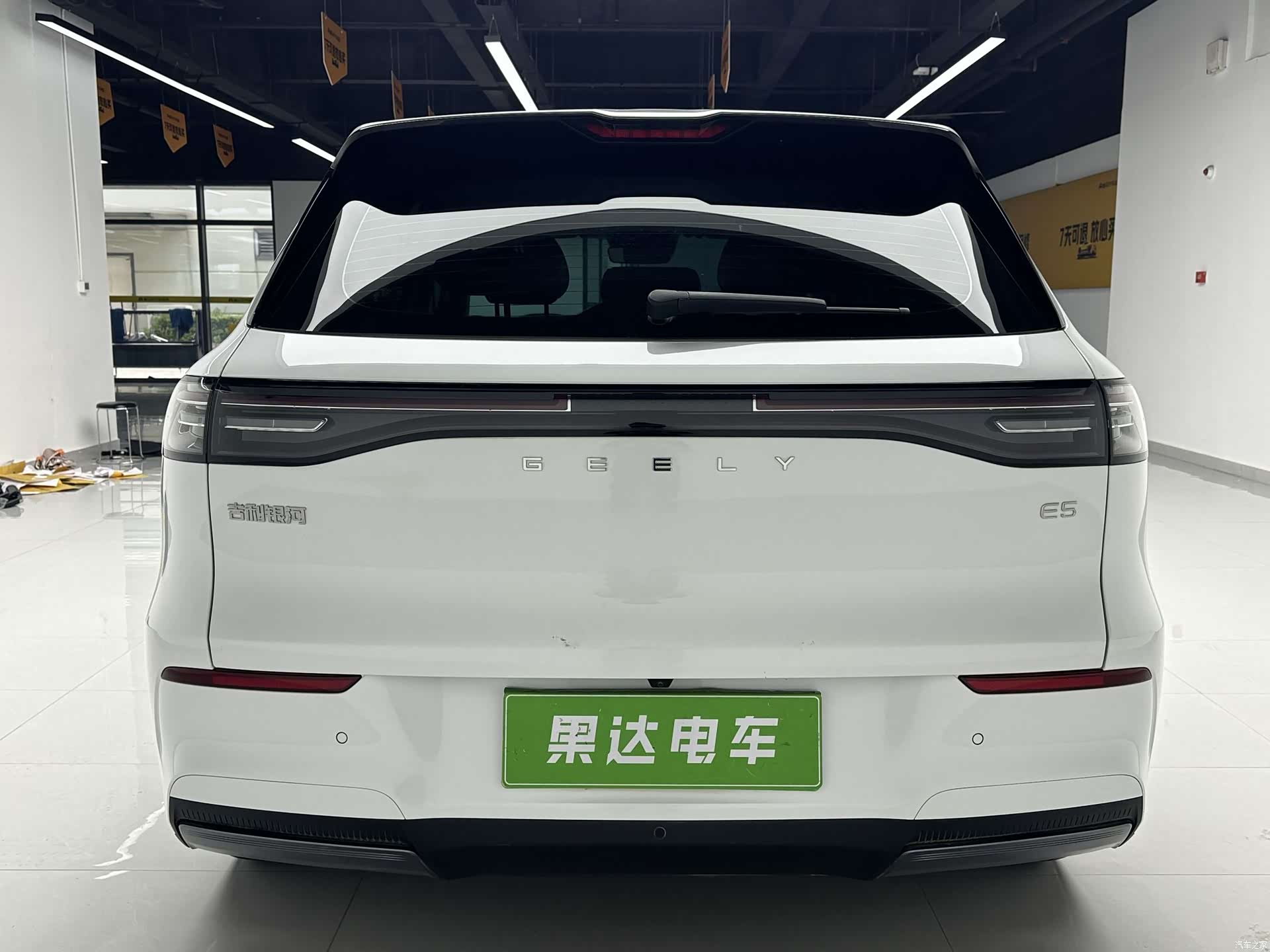 Geely Galaxy E5, 2025 8