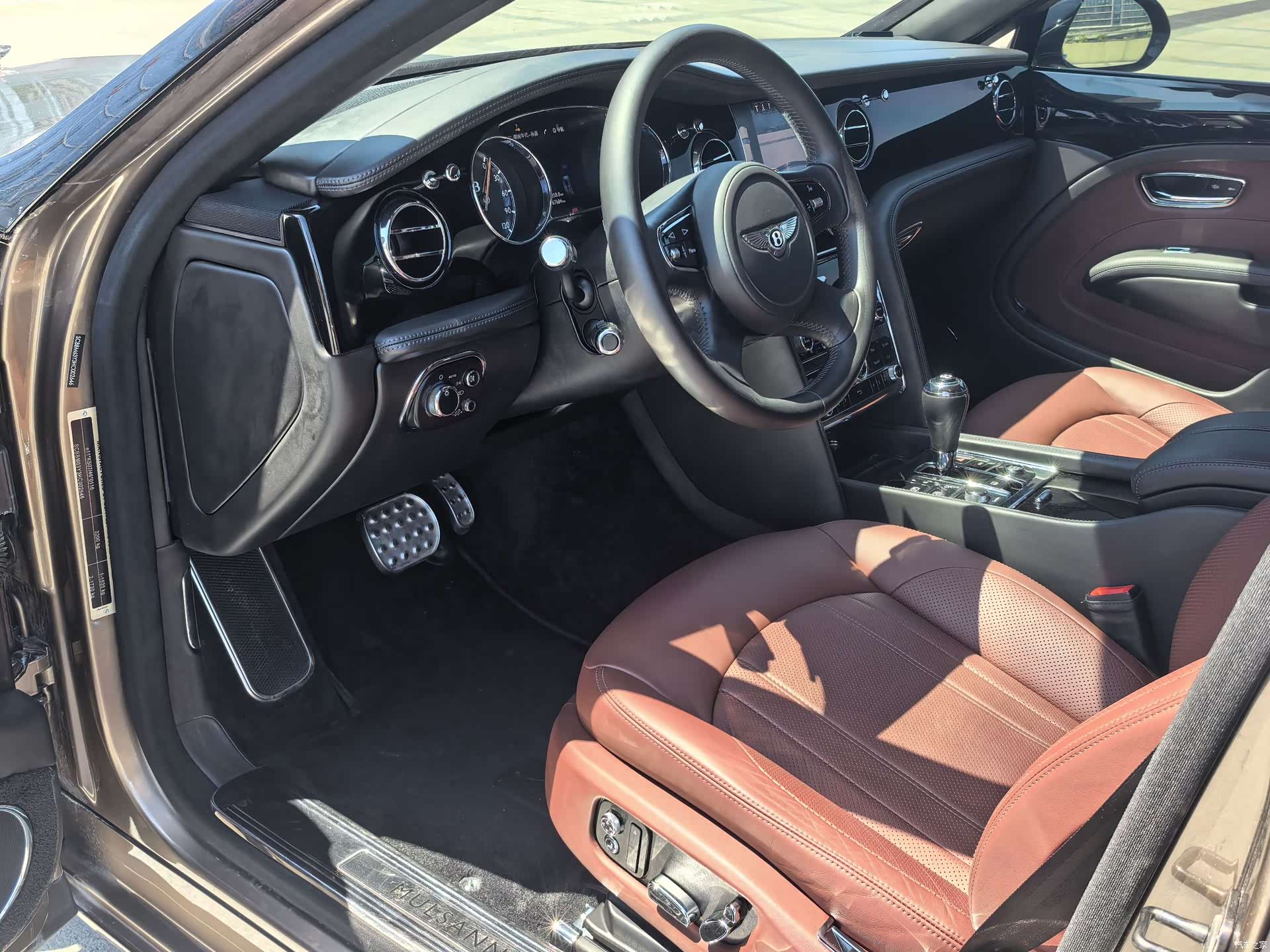 Bentley Mulsanne, 2018 18