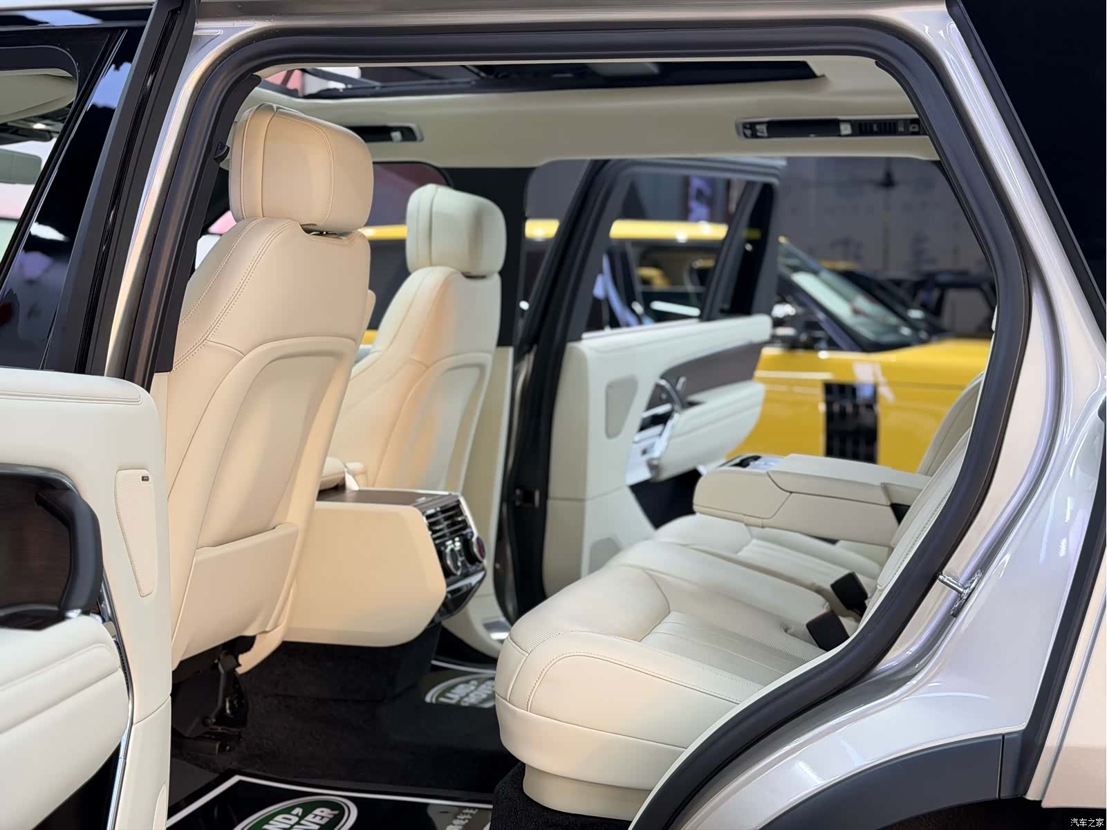 Land Rover Range Rover, 2025 9