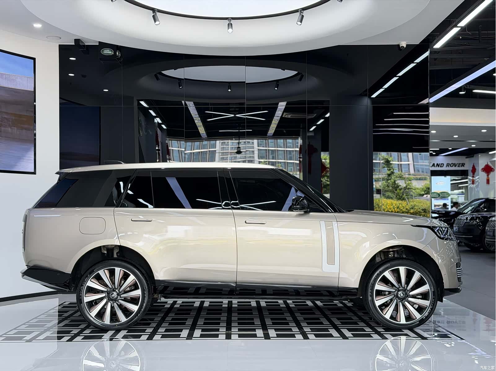 Land Rover Range Rover, 2025 3