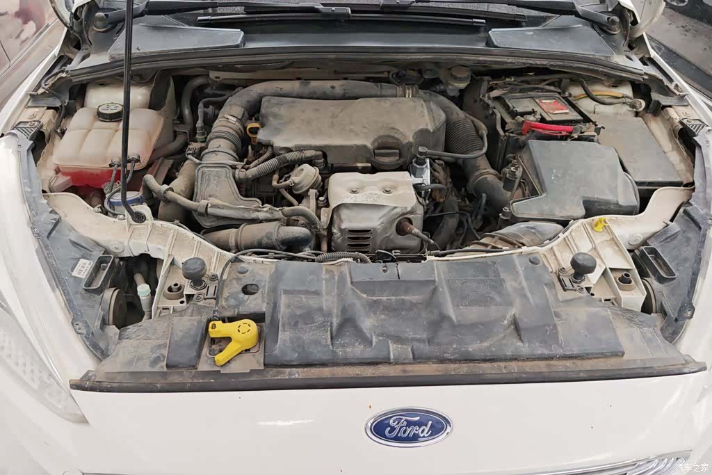 Ford Focus, 2016 10