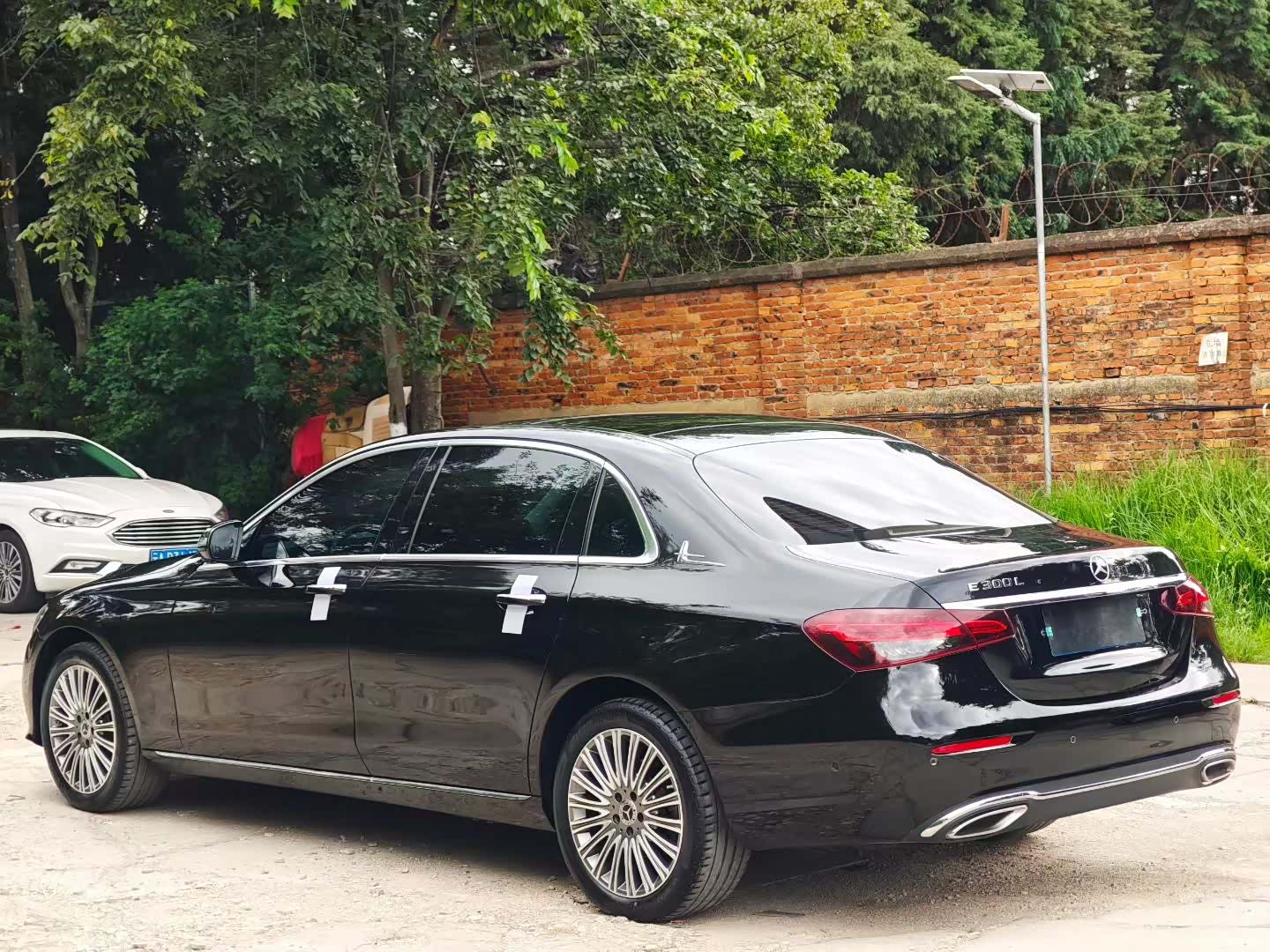 Mercedes-Benz E-Class, 2022 9