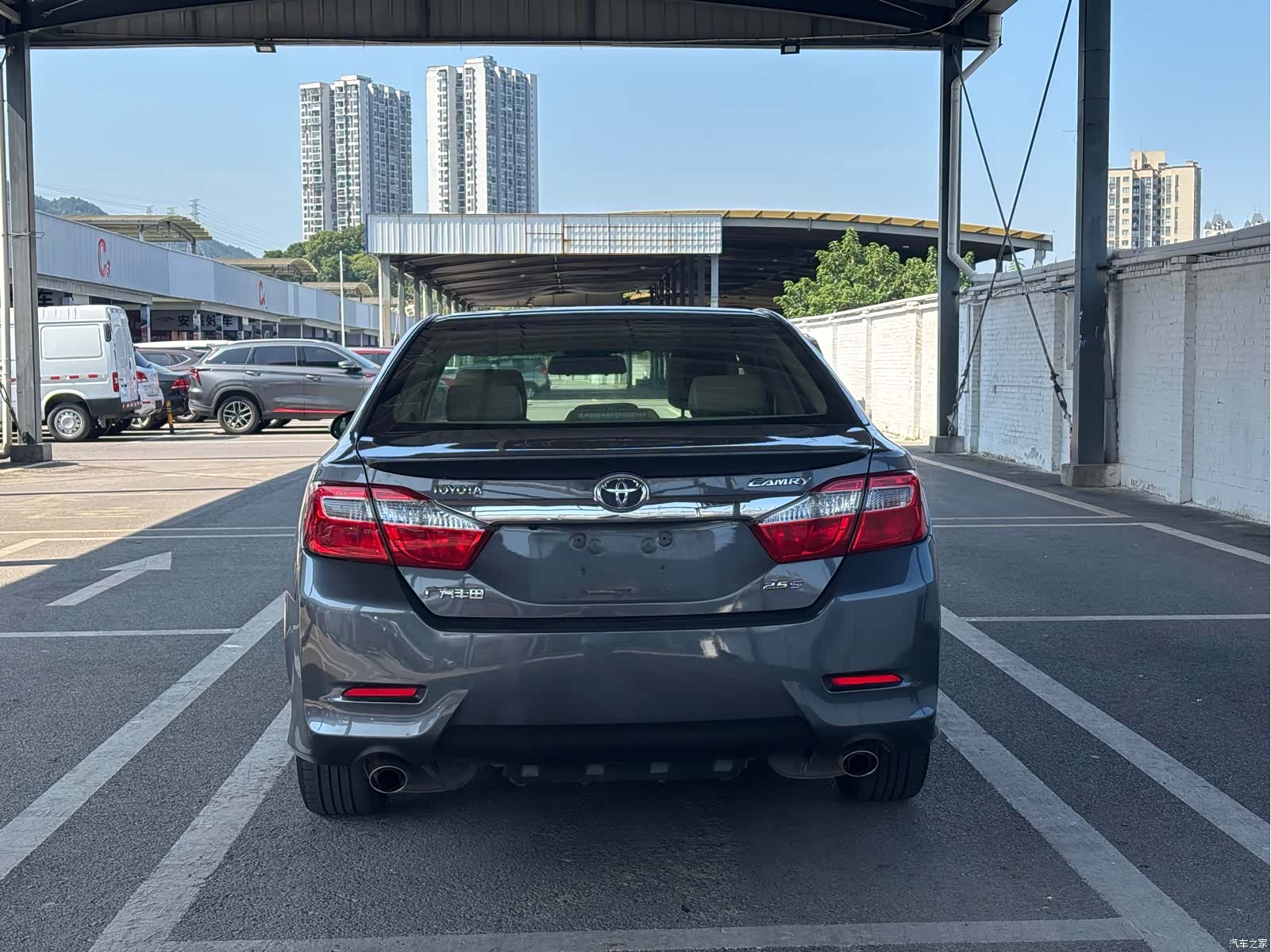 Toyota Camry, 2013 все фото