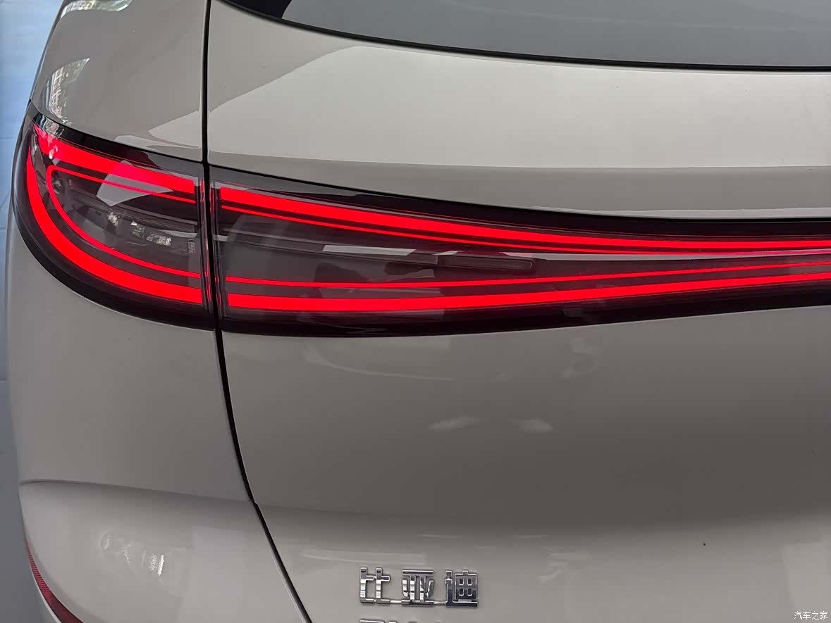 BYD HiAce, 2025 все фото