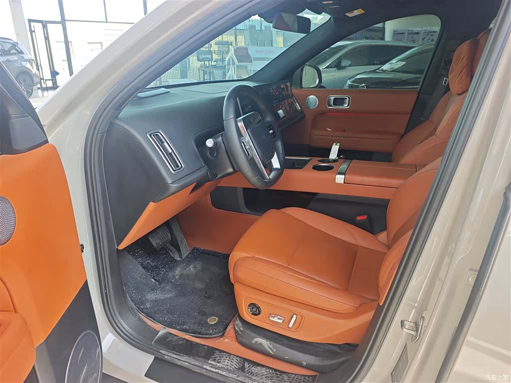 Li Auto L6, 2025 11