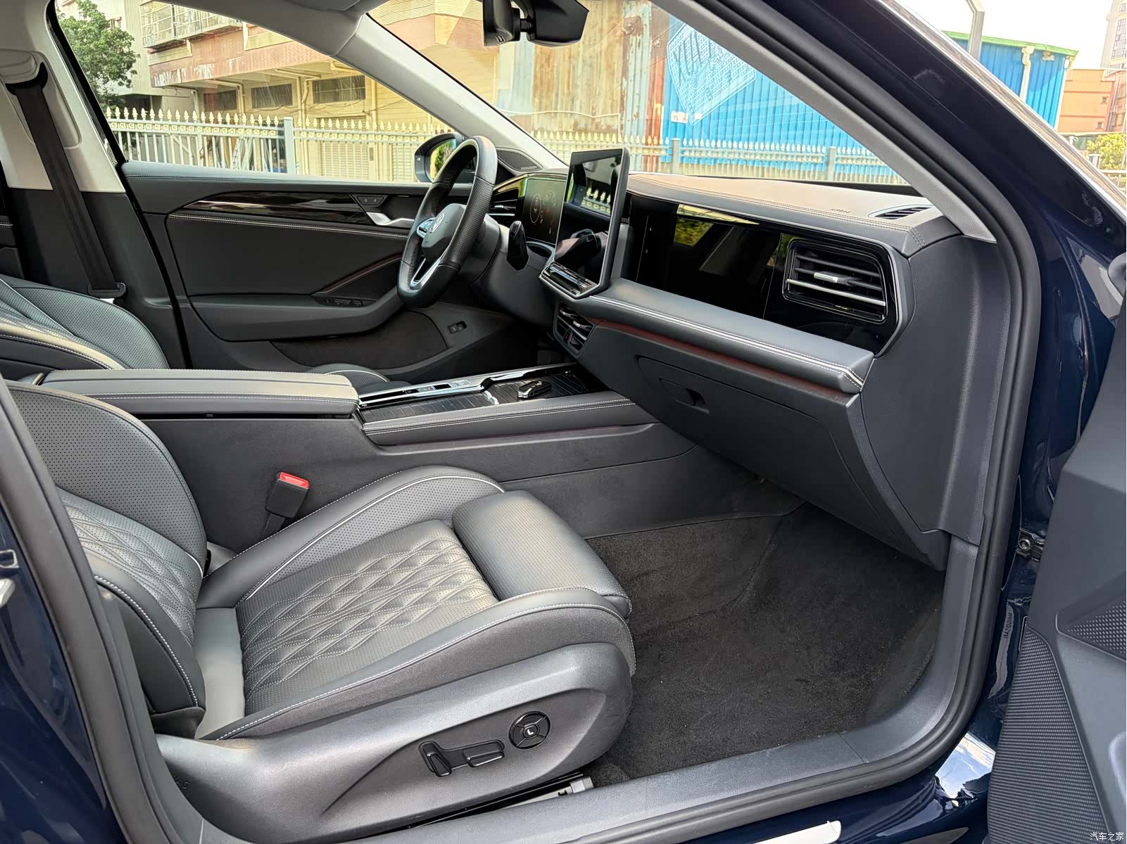 Volkswagen Magotan, 2024 13