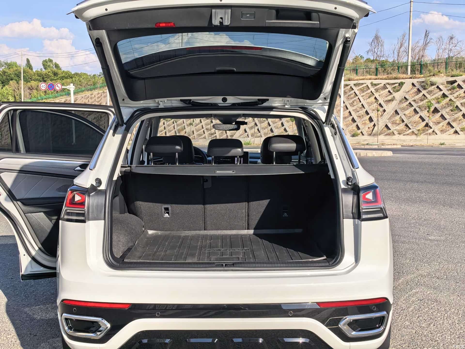 Volkswagen Tayron, 2024 13