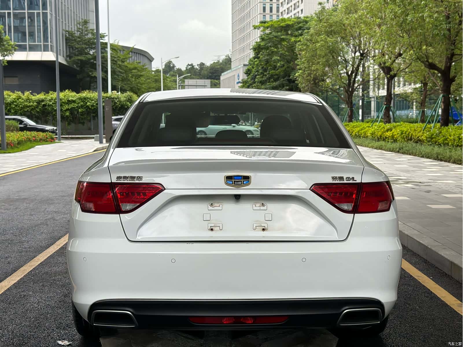 Geely Emgrand, 2017 8