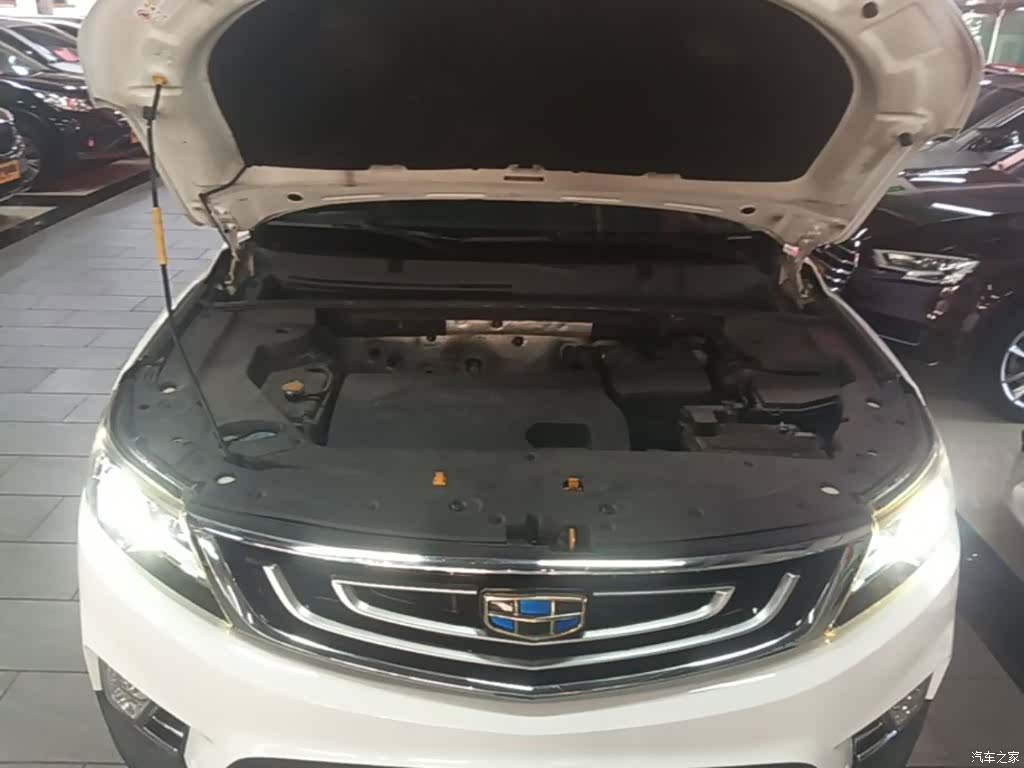 Geely X6, 2017 20