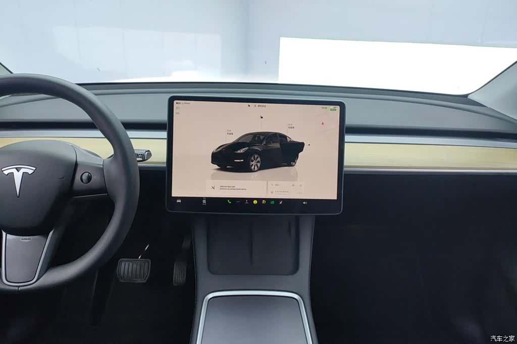 Tesla Model Y, 2023 13