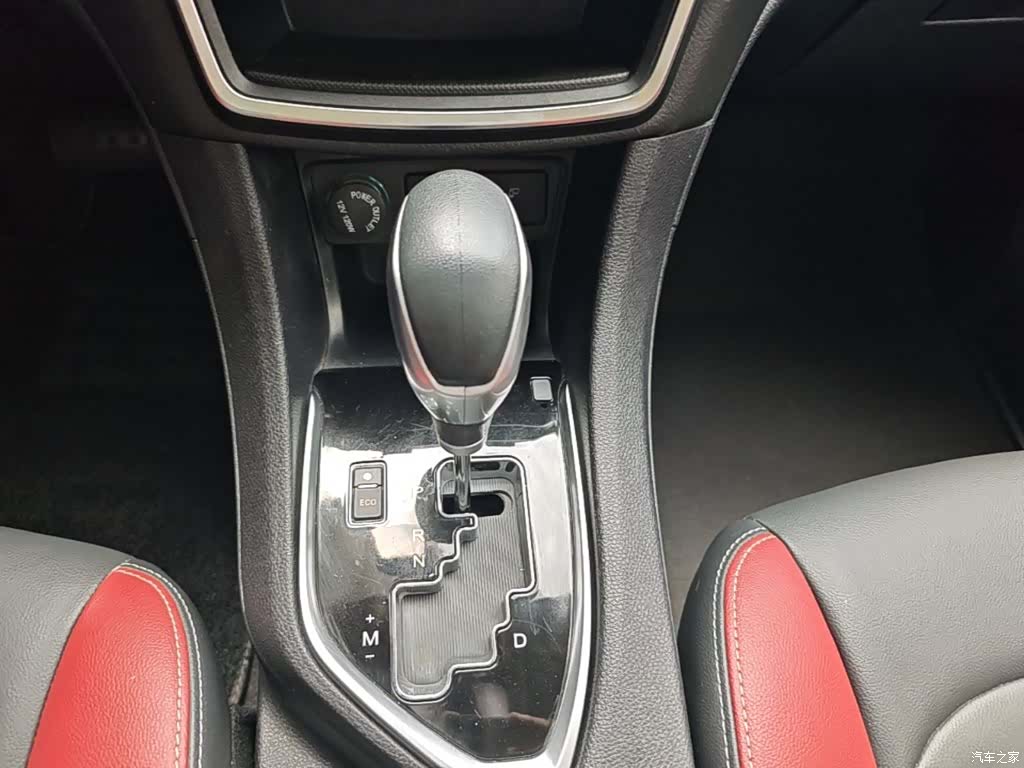 DongFeng AX5, 2020 14