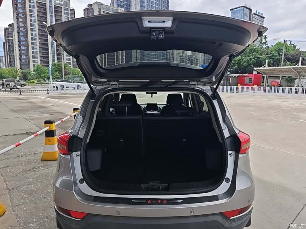 DongFeng AX5, 2020 19