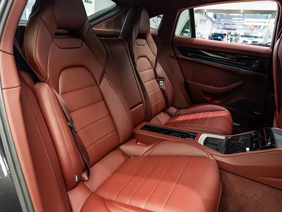 Porsche Panamera 2025, фото 10