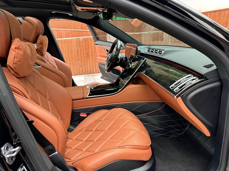 Mercedes-Benz Maybach S-class