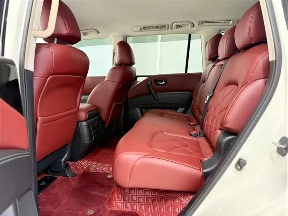 Nissan Toure
