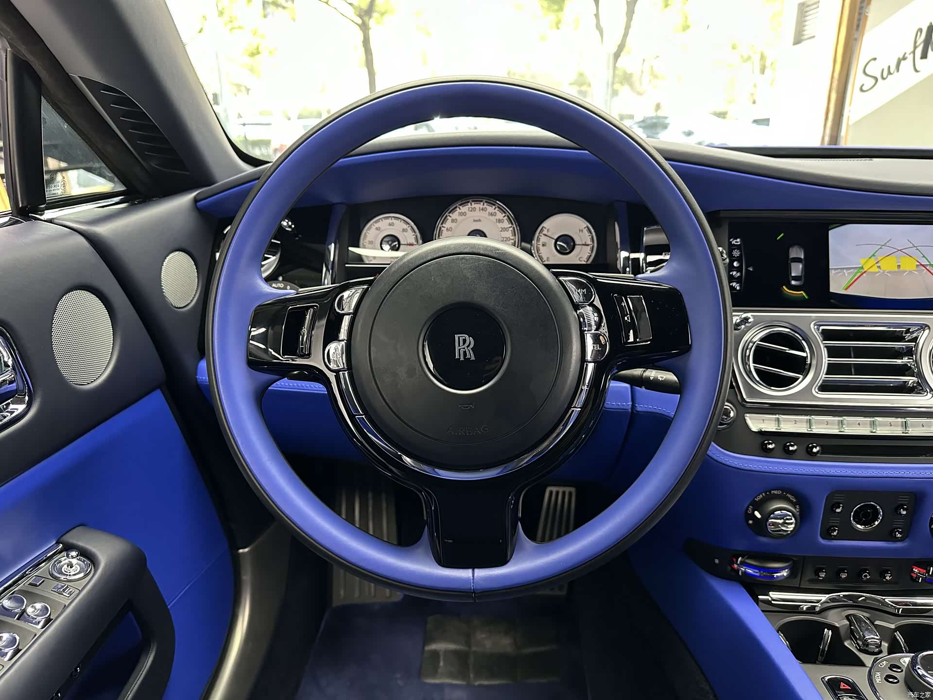 Rolls-Royce Wraith, 2020 22